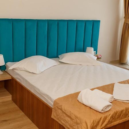 Grand Hotel Astoria Mamaja Zewnętrze zdjęcie