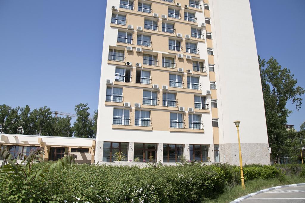Grand Hotel Astoria Mamaja Zewnętrze zdjęcie